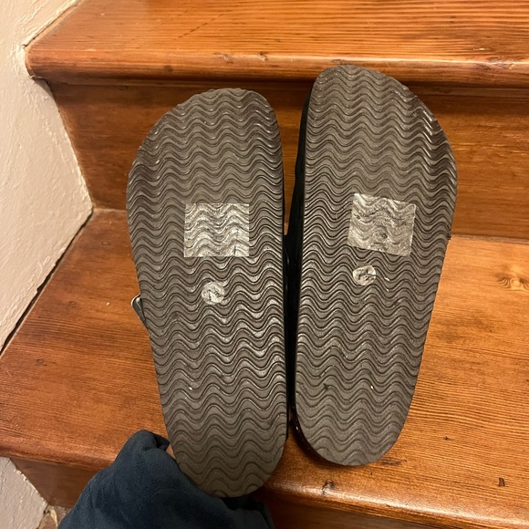 Target Mules - Picture 3 of 5